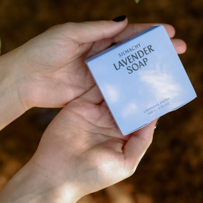 Lavendel Hand- & Lichaamszeep – Natuurlijk, Veganistisch, Ambachtelijk Gemaakt